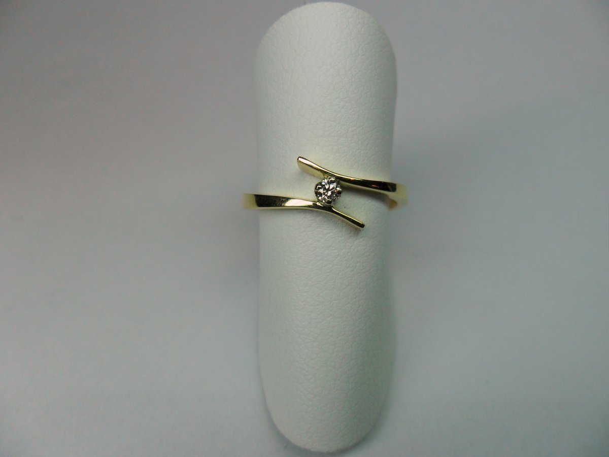 Slag Solitair Geelgoud 0.04 crt.